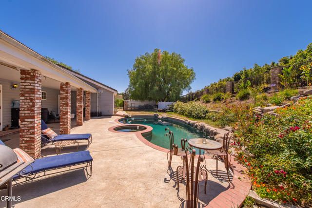 4850 N Moorpark Road, Thousand Oaks, CA 91360
