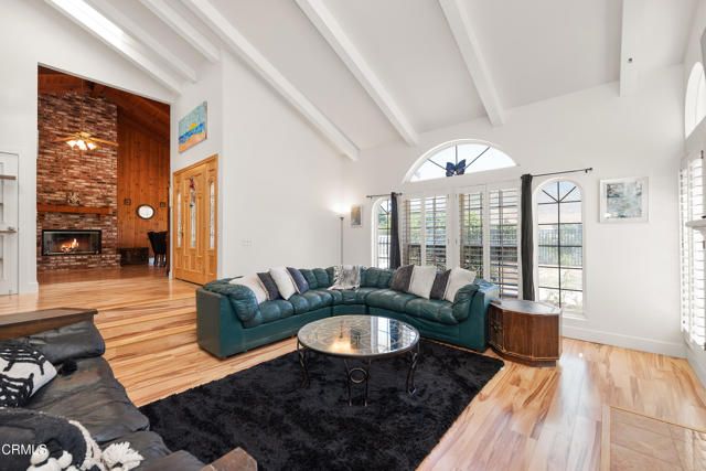 4850 N Moorpark Road, Thousand Oaks, CA 91360