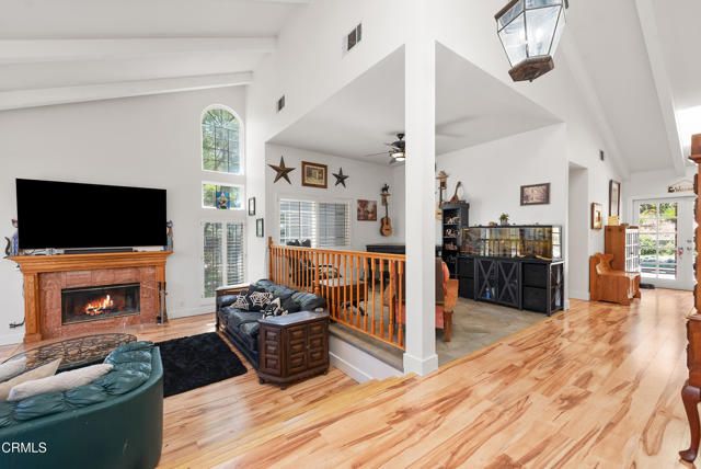 4850 N Moorpark Road, Thousand Oaks, CA 91360