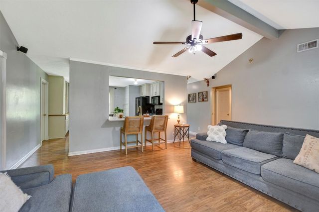 281 Greenbriar Drive, Magnolia, TX 77355