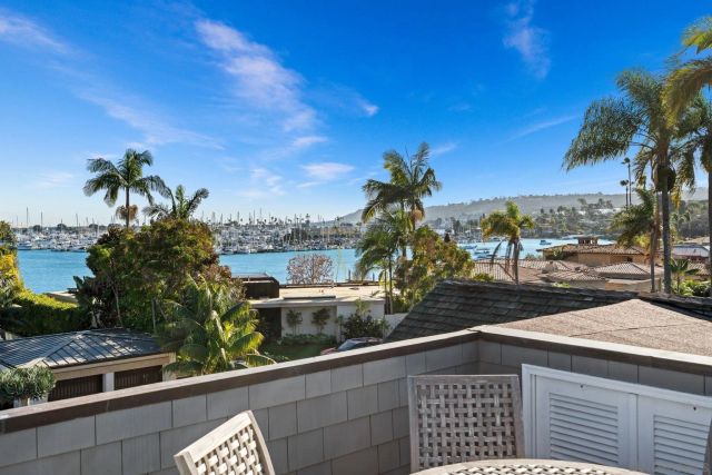 924 Scott St, San Diego, CA 92106