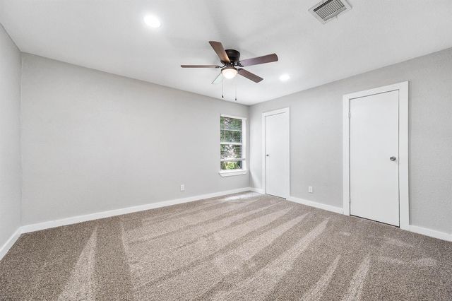4618 W Orange Street, Pearland, TX 77581
