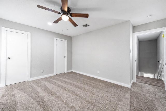 4618 W Orange Street, Pearland, TX 77581