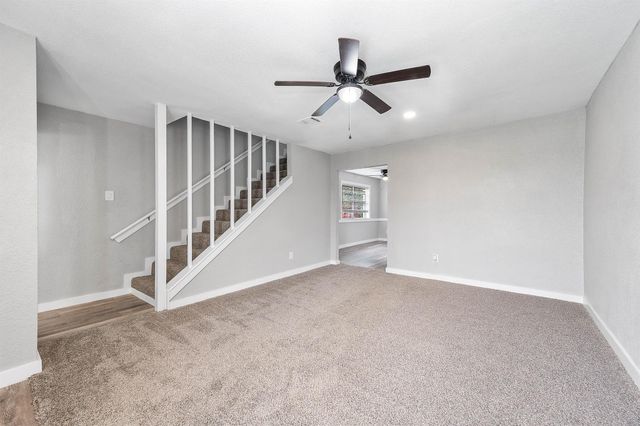 4618 W Orange Street, Pearland, TX 77581