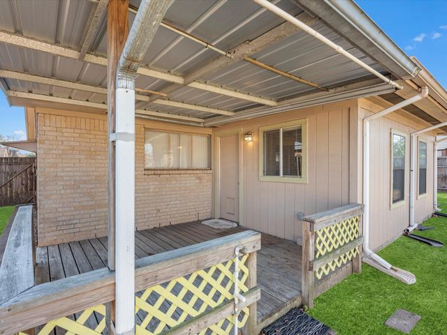 3311 Westbrook Circle, Pasadena, TX 77503