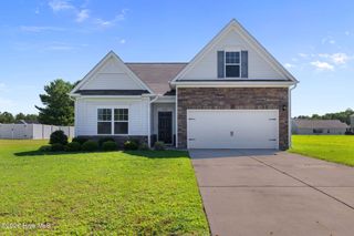 203 Kenison Way, Pikeville, NC 27863