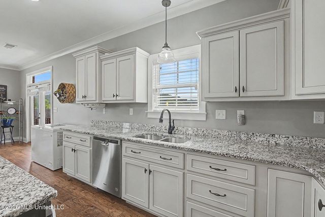 6105 Arnold Palmer Cove, Olive Branch, MS 38654