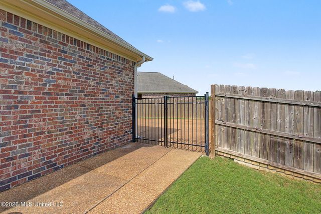 6105 Arnold Palmer Cove, Olive Branch, MS 38654