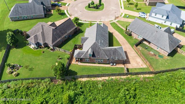 6105 Arnold Palmer Cove, Olive Branch, MS 38654