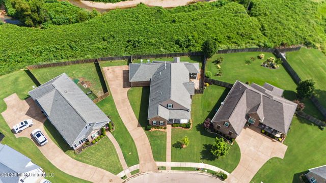 6105 Arnold Palmer Cove, Olive Branch, MS 38654