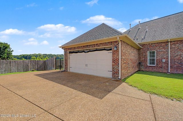 6105 Arnold Palmer Cove, Olive Branch, MS 38654