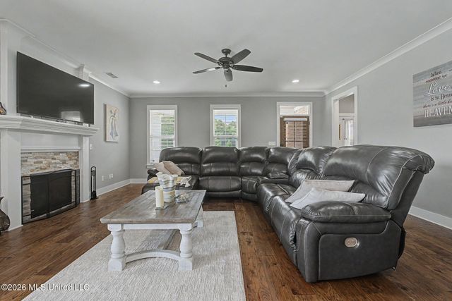 6105 Arnold Palmer Cove, Olive Branch, MS 38654