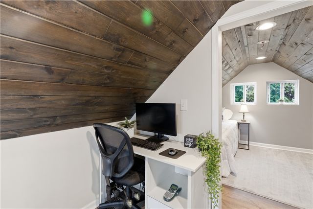 1647 Salt Road, Penfield, NY 14526