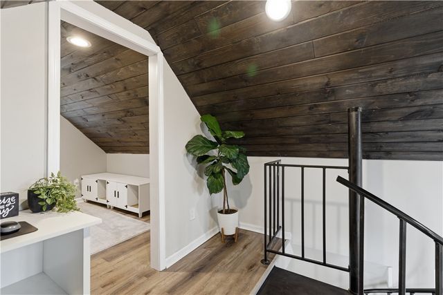 1647 Salt Road, Penfield, NY 14526