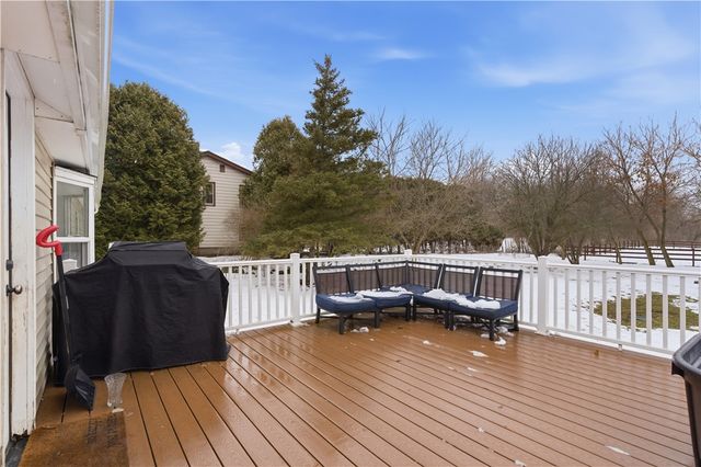 1647 Salt Road, Penfield, NY 14526