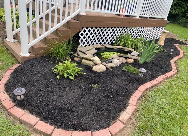 1647 Salt Road, Penfield, NY 14526