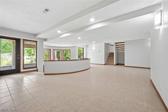 13601 Royalton Road, Strongsville, OH 44136