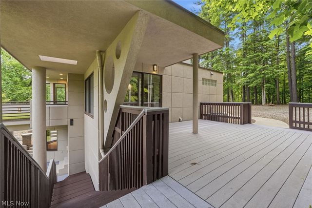 13601 Royalton Road, Strongsville, OH 44136