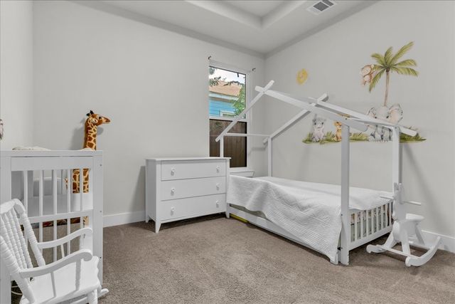 9228 Beckley View Avenue, Dallas, TX 75232