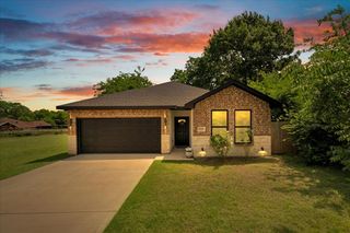 9228 Beckley View Avenue, Dallas, TX 75232