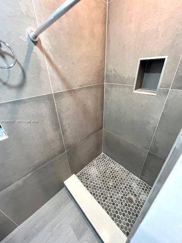 2645 SE 1st Ct 1, Pompano Beach, FL 33062