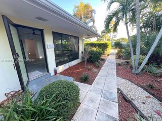 2645 SE 1st Ct 1, Pompano Beach, FL 33062
