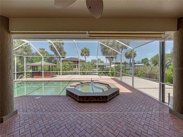 5260 S STETSON POINT DRIVE, Homosassa, FL 34448
