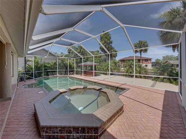 5260 S STETSON POINT DRIVE, Homosassa, FL 34448