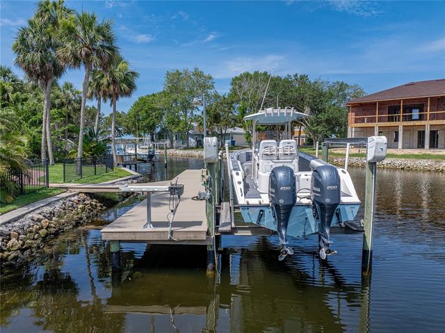 5260 S STETSON POINT DRIVE, Homosassa, FL 34448