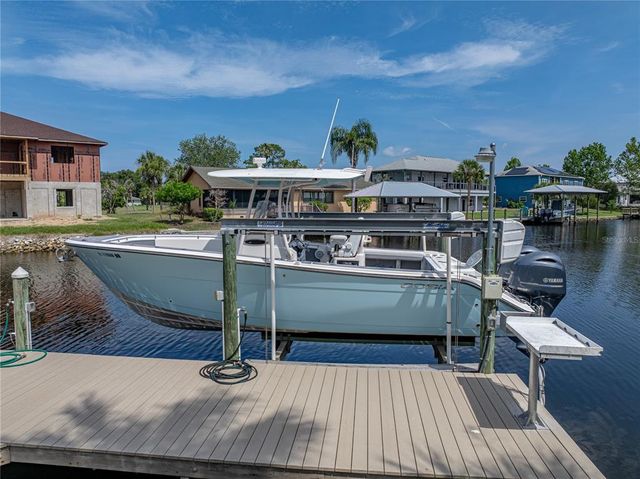 5260 S STETSON POINT DRIVE, Homosassa, FL 34448