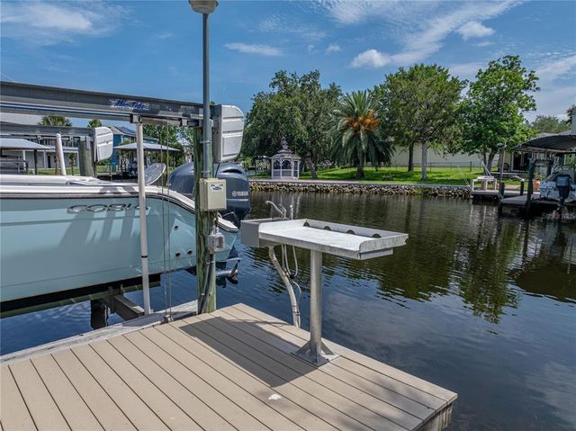 5260 S STETSON POINT DRIVE, Homosassa, FL 34448
