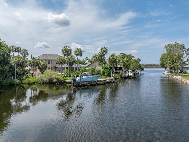 5260 S STETSON POINT DRIVE, Homosassa, FL 34448