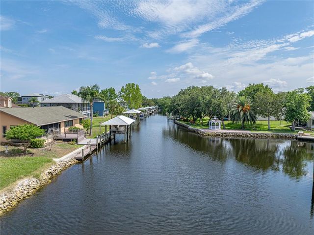 5260 S STETSON POINT DRIVE, Homosassa, FL 34448