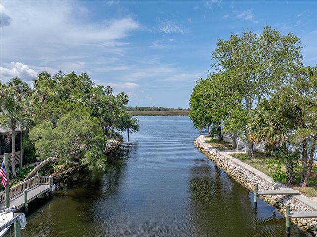5260 S STETSON POINT DRIVE, Homosassa, FL 34448