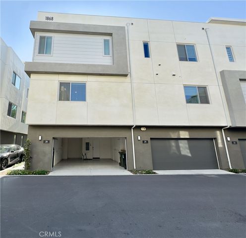 1868 S Westside Drive 28, Anaheim, CA 92805