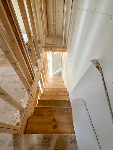 2812 Burke Avenue, West Plains, MO 65775