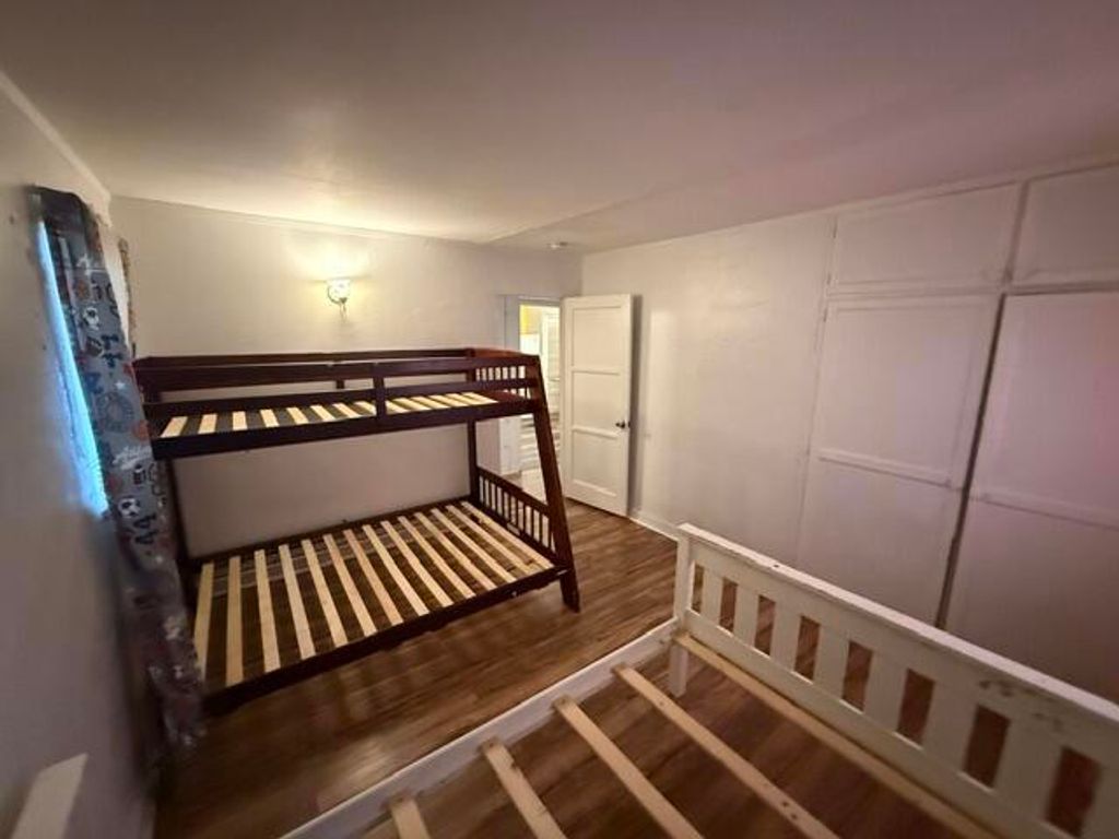 Image 8 of property listing at 13775 Benton Street, Trona, CA 93562