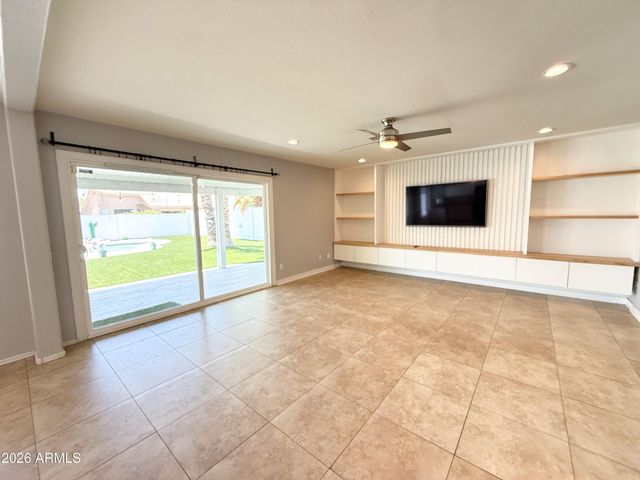 4431 E Badger Way, Phoenix, AZ 85044