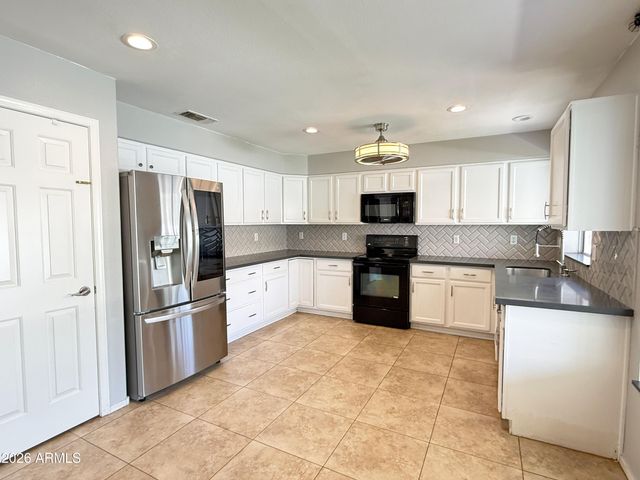 4431 E Badger Way, Phoenix, AZ 85044