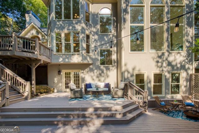 8370 Sentinae Chase Drive, Roswell, GA 30076