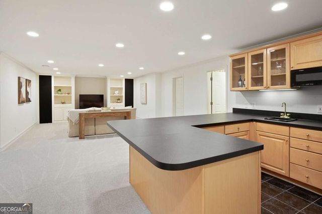 8370 Sentinae Chase Drive, Roswell, GA 30076