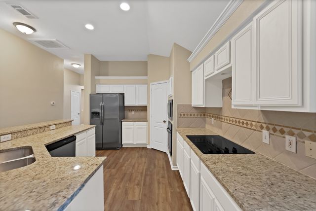 5708 Mckinley Lane, Richardson, TX 75082