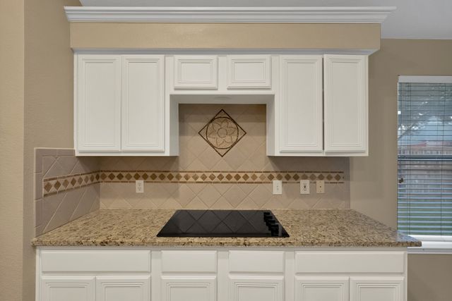 5708 Mckinley Lane, Richardson, TX 75082