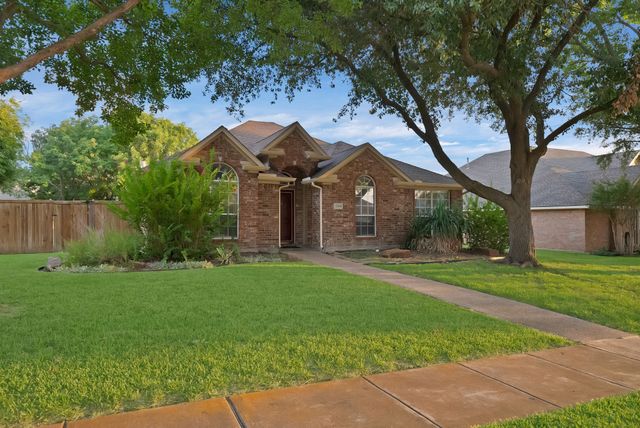5708 Mckinley Lane, Richardson, TX 75082