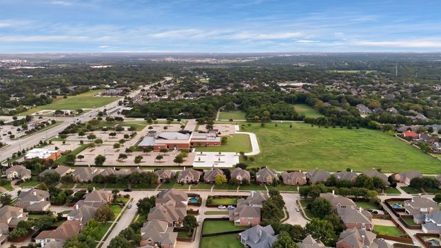 5708 Mckinley Lane, Richardson, TX 75082