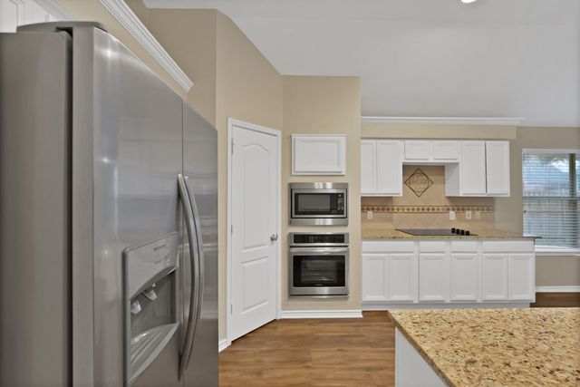 5708 Mckinley Lane, Richardson, TX 75082