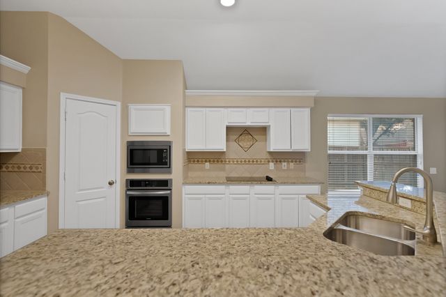 5708 Mckinley Lane, Richardson, TX 75082