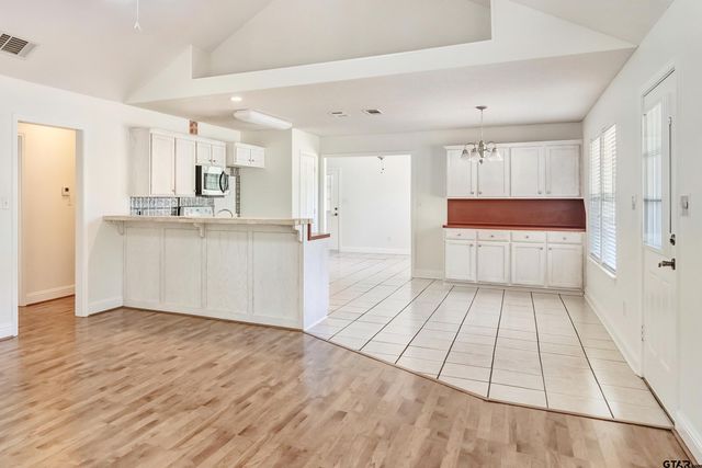 2332 Holly Trail East, Holly Lake Ranch, TX 75765