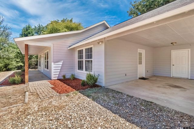 2332 Holly Trail East, Holly Lake Ranch, TX 75765