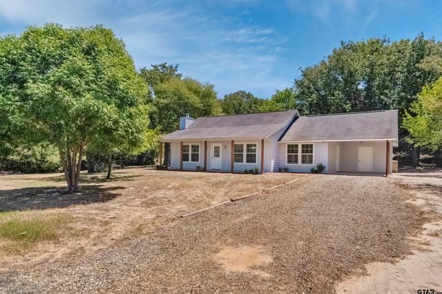 2332 Holly Trail East, Holly Lake Ranch, TX 75765
